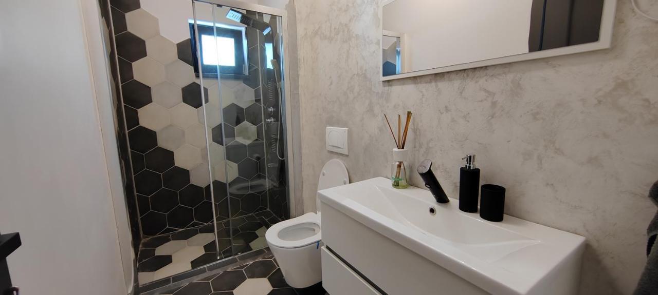 Casira Guesthouse Sînmartin Dış mekan fotoğraf