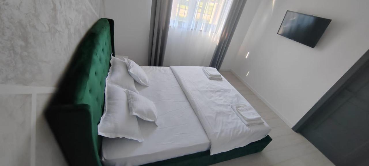 Casira Guesthouse Sînmartin Dış mekan fotoğraf