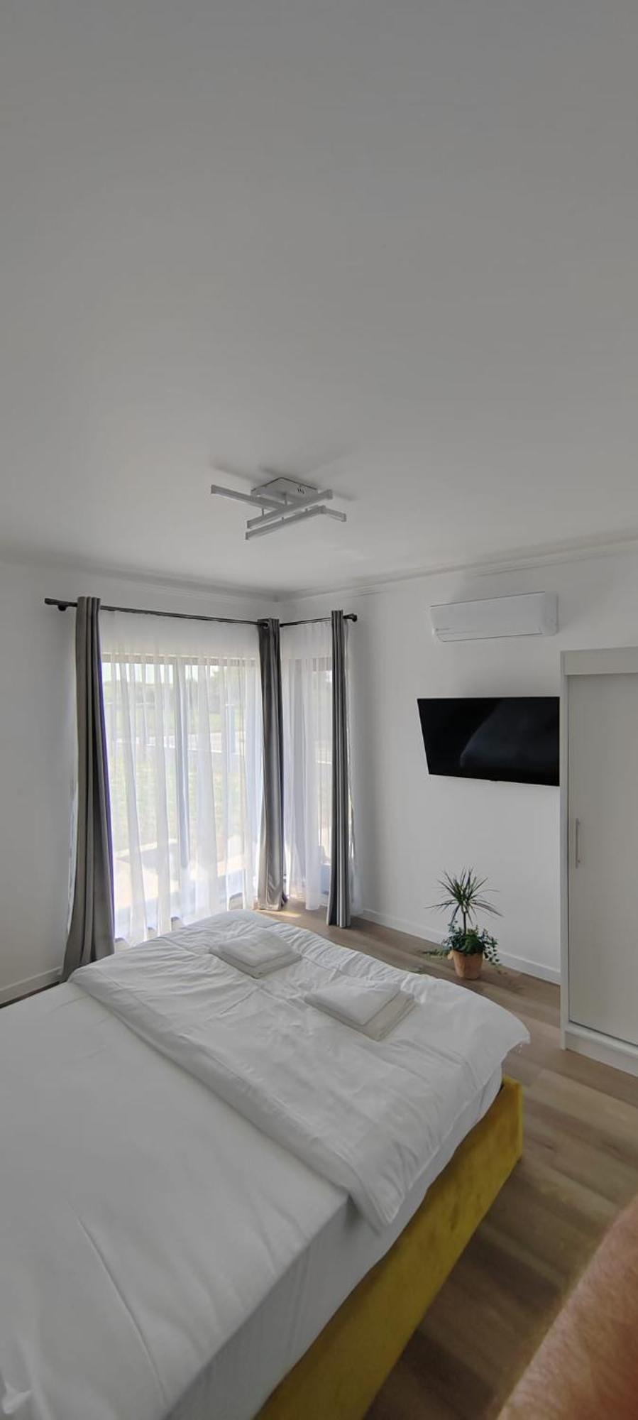 Casira Guesthouse Sînmartin Dış mekan fotoğraf